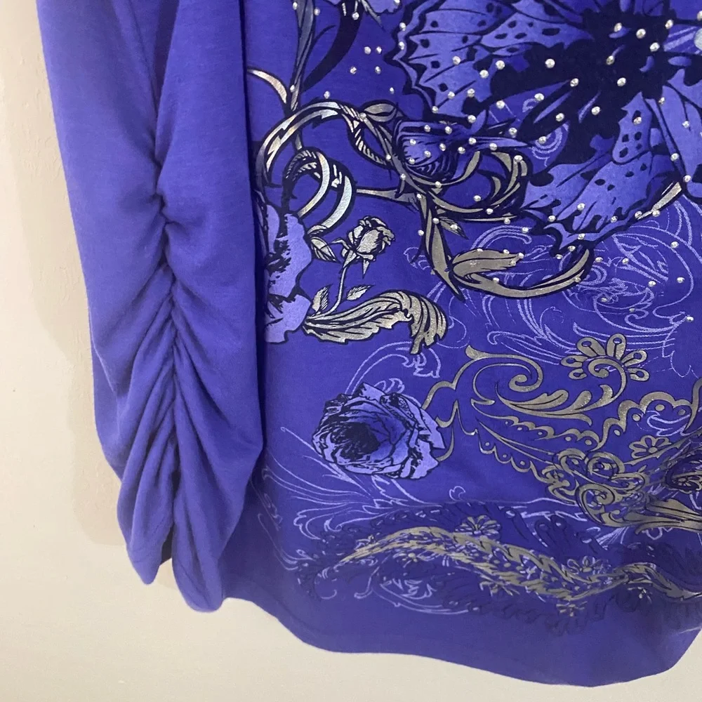 Purple Metallic Butterfly Graphic Top w/ Beaded Detail & Lace Back Women’s Large - Picture 4 of 9